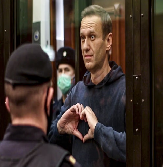 Russian opposition leader Alexei Navalny’s lawyer ‘arrested in Moscow’