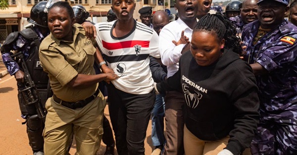 Human Rights Watch condemns arrest of Ugandan anti-corruption demonstrators