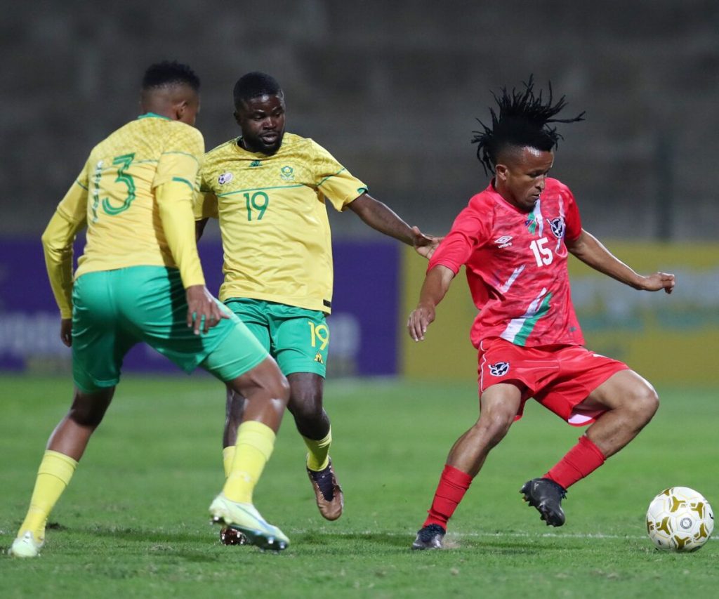 The latest PSL transfer rumours: Orlando Pirates part ways with star