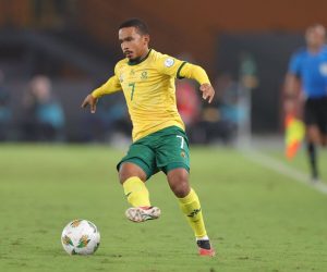 Mamelodi Sundowns set to hijack Kaizer Chiefs target?