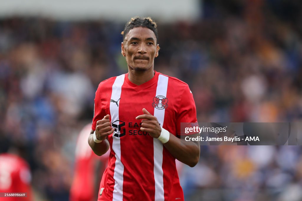 Ghanaian defender Sean Clare shines in Leyton Orient’s 1-0  victory over Reading