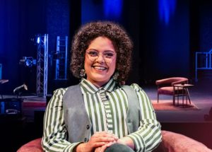 ‘Waar daar ’n wil is’: Lee-Ann van Rooi stars in new talk show