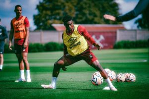 West Ham star Mohammed Kudus produces stunning dink in training