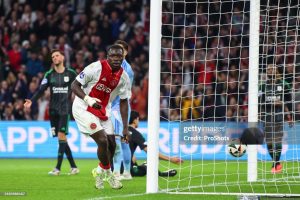 Brian Brobbey scores as Ajax overcomes PEC Zwolle in Eredivisie showdown