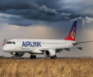 Airlink CEO Rodger Foster to step down