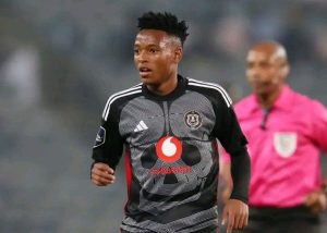 Mofokeng told to leave Orlando Pirates by Bafana veteran