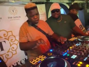 ‘He’s better than DJ Sbu’: SA reacts to Skomota’s recent set [video]