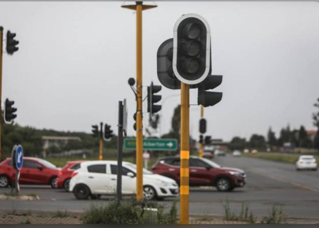 Road safety shocker: 149 traffic lights in Gauteng don’t work