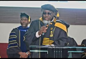 Starz University Founder Urges Graduates to Seek Innovation, Excellence