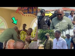 John Mahama Visits Otumfour To Receive His Blessing Ahead Of December 7 Election