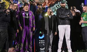 Bulked-up Tyson Fury promises ‘war’ in Oleksandr Usyk rematch