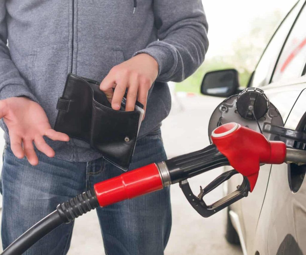 Fuel prices for December, AA predicts bleak festive season